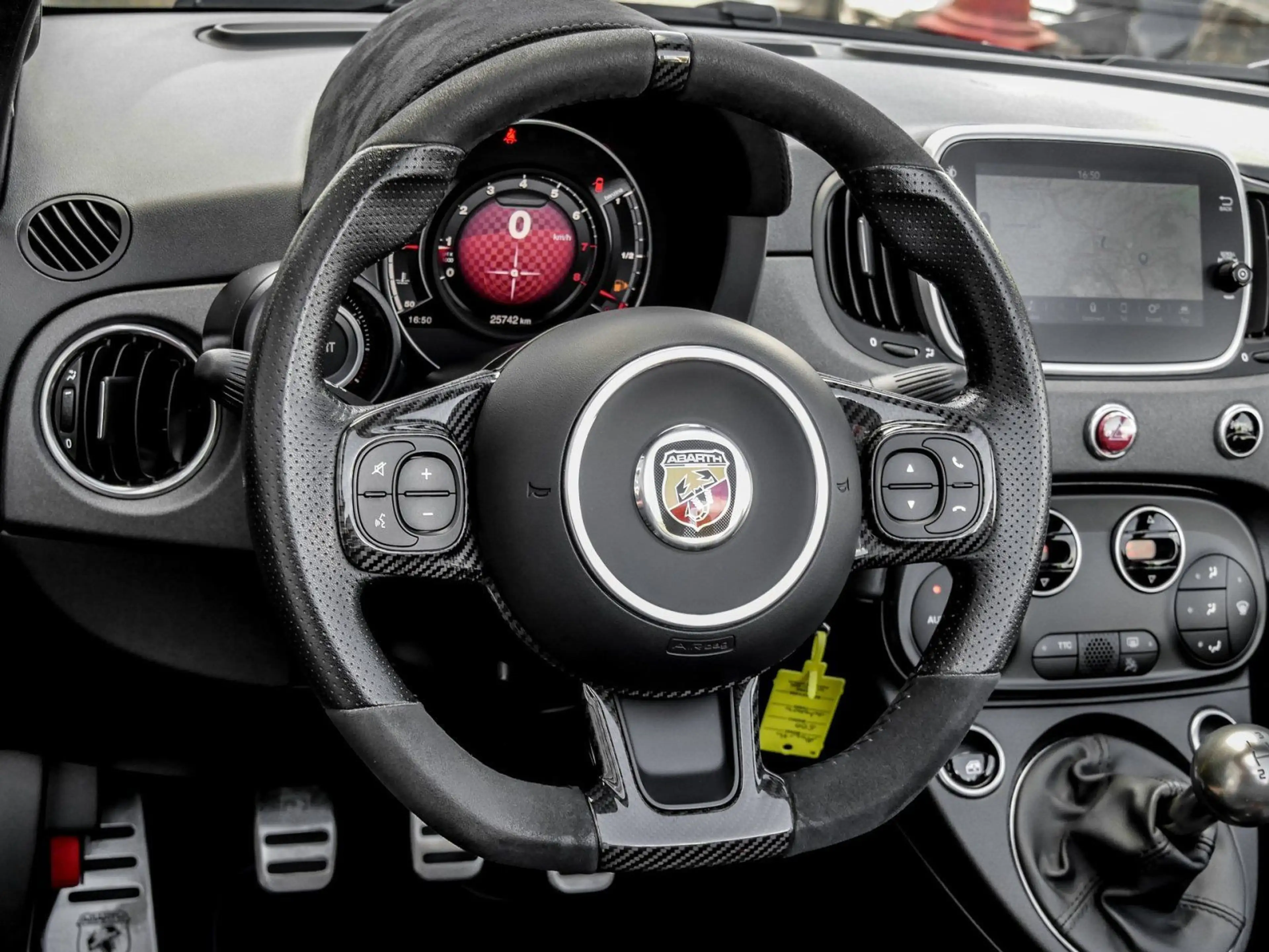 Abarth 595C Competizione Cabrio BEATS NAVI PDC Sammlerz — photo 9
