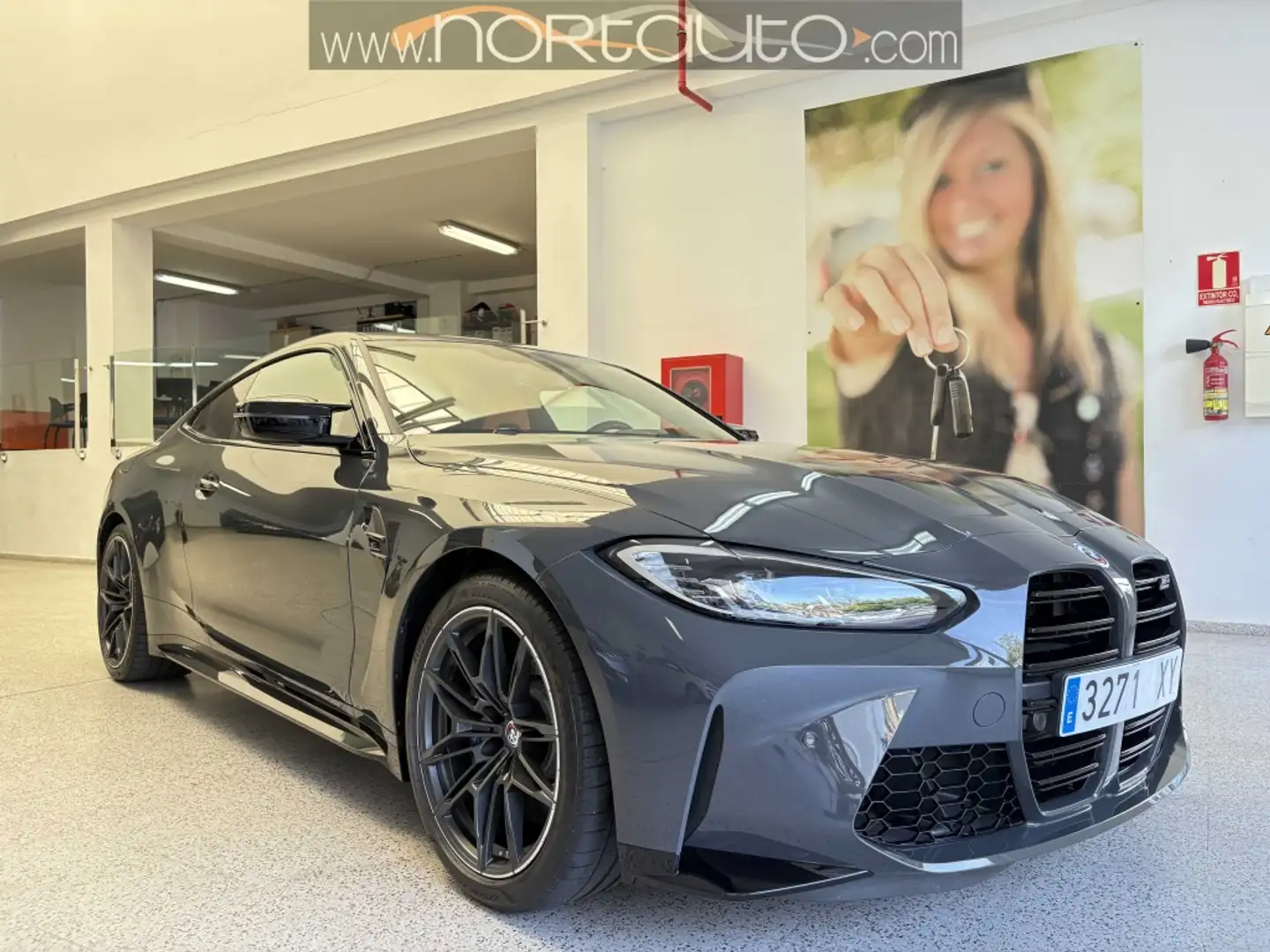 BMW M4 Coupé Competition Gris - 2