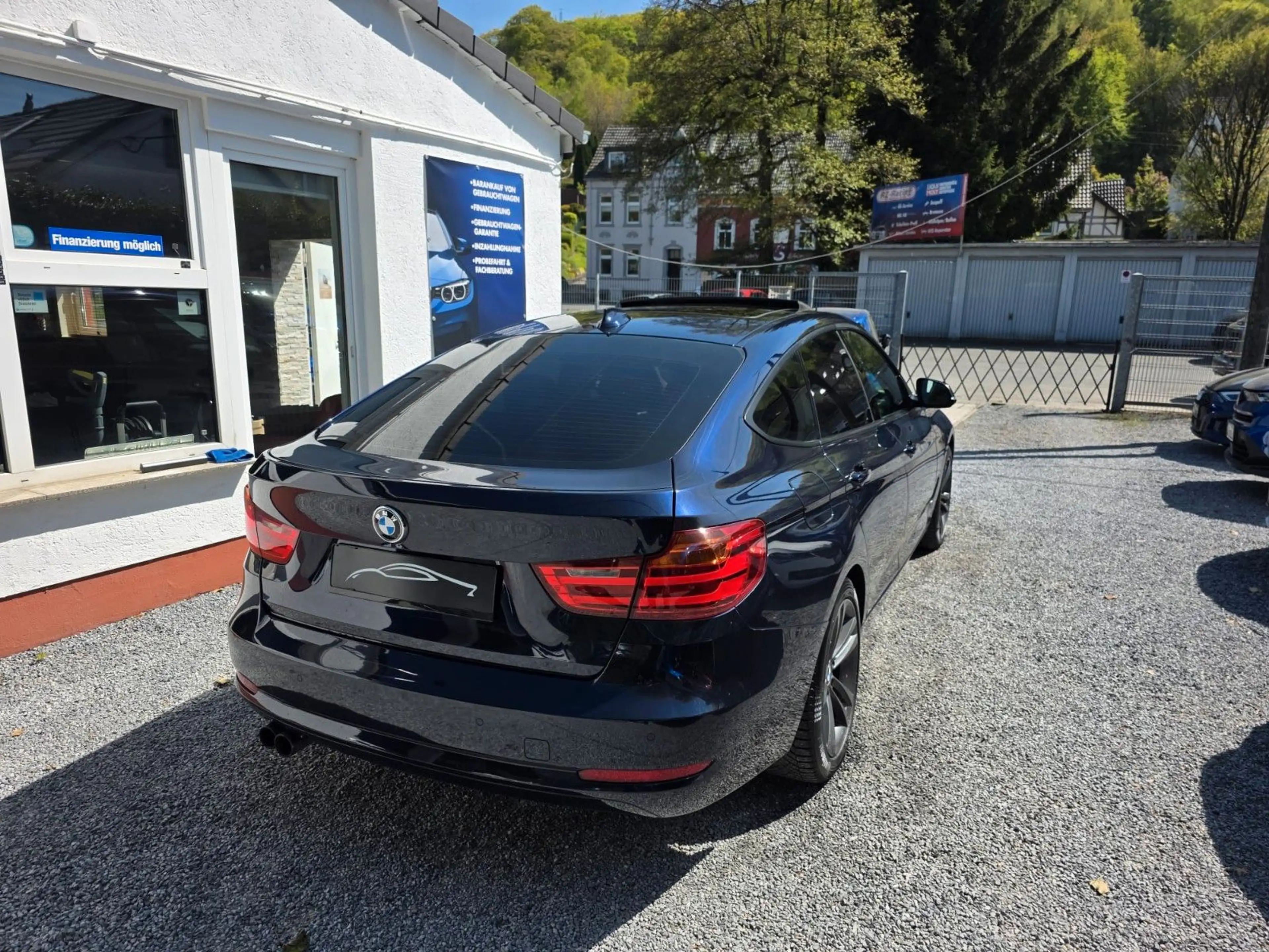BMW 335 GT 335d xDrive AUT./ NAVI/ PANO/ LEDER/ XENON — photo 9