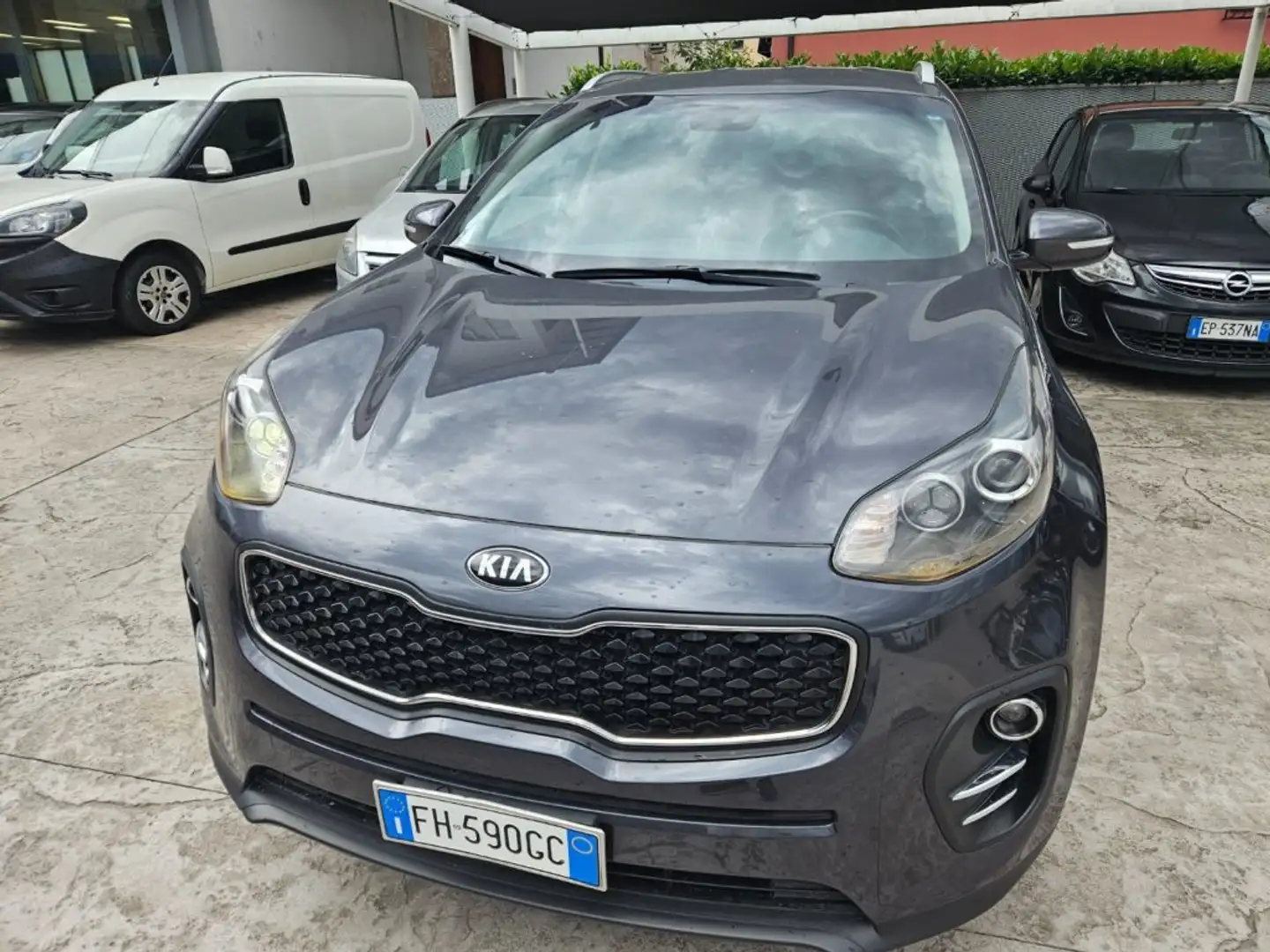 Kia Sportage 1.7 CRDI 2WD Cool Nero - 2