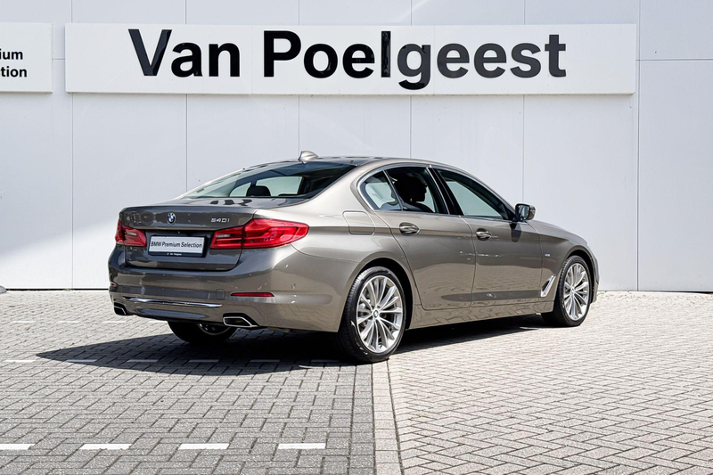 BMW 540 5 Serie Sedan 540i High Executive Luxery Line | Co — photo 4