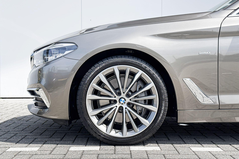 BMW 540 5 Serie Sedan 540i High Executive Luxery Line | Co — photo 3