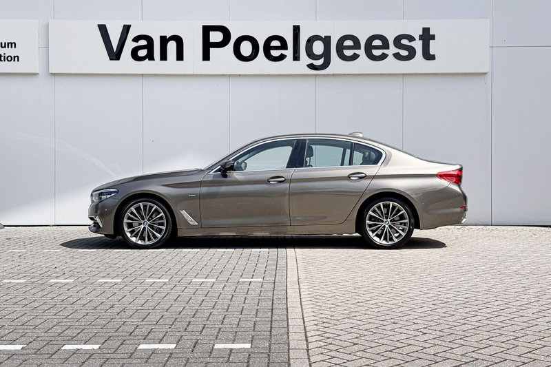 BMW 540 5 Serie Sedan 540i High Executive Luxery Line | Co — photo 2