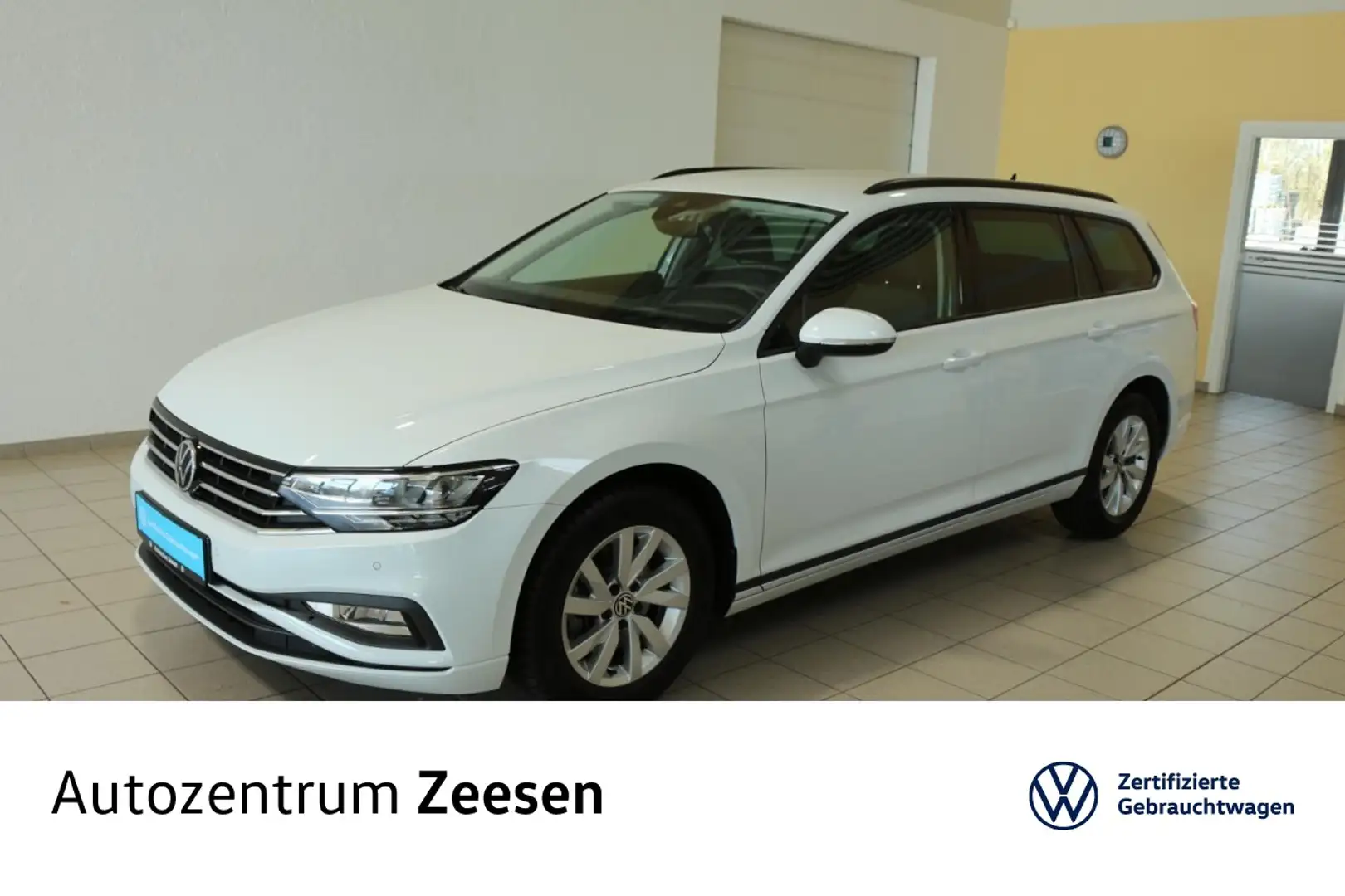 Volkswagen Passat Variant 2.0 TDI Conceptline DSG+USB+DAB Klima Navi Weiß - 1