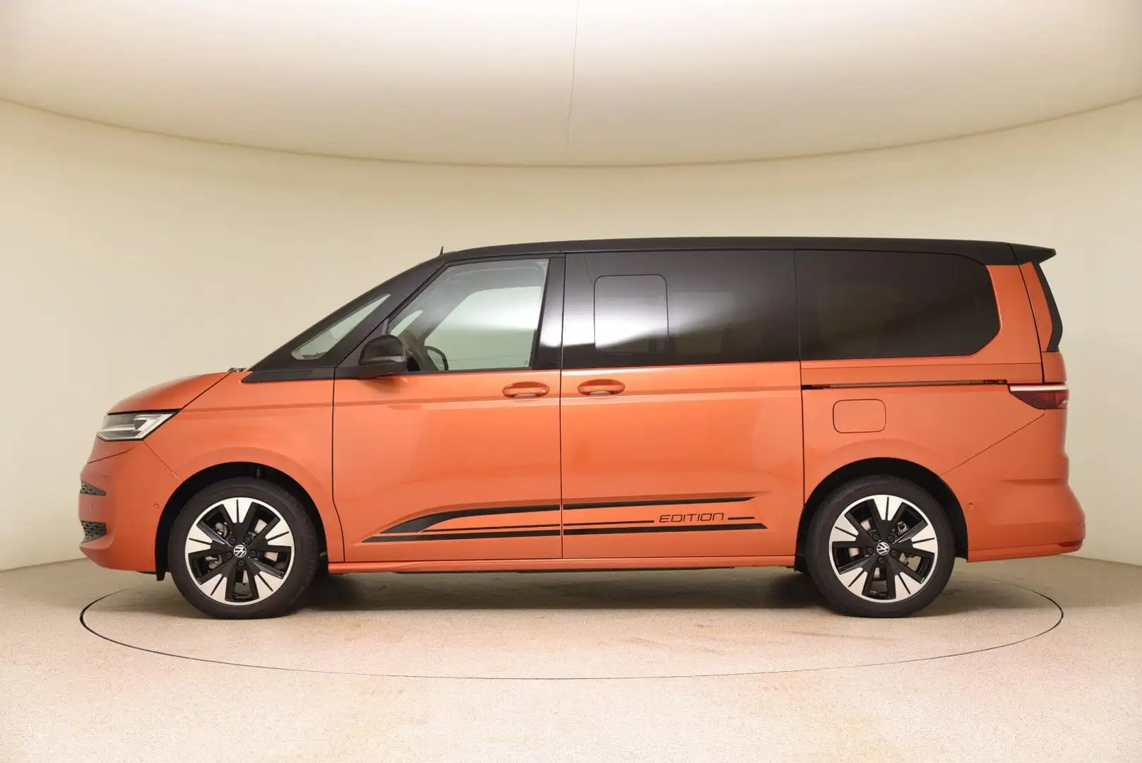 Volkswagen T7 Multivan LÜ Life Standhzg. ACC HUD LED AHK Orange - 2