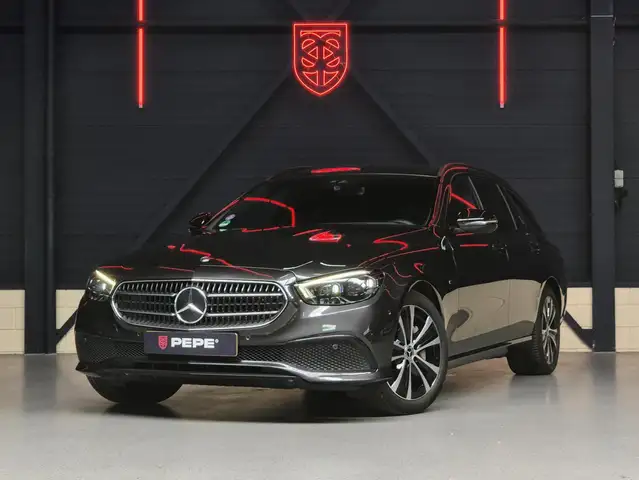 Mercedes-Benz E 300 Estate 300e |BURM.|TREKH.|HOUT|CAM.|SFEER