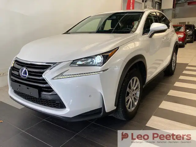 Lexus NX 300h