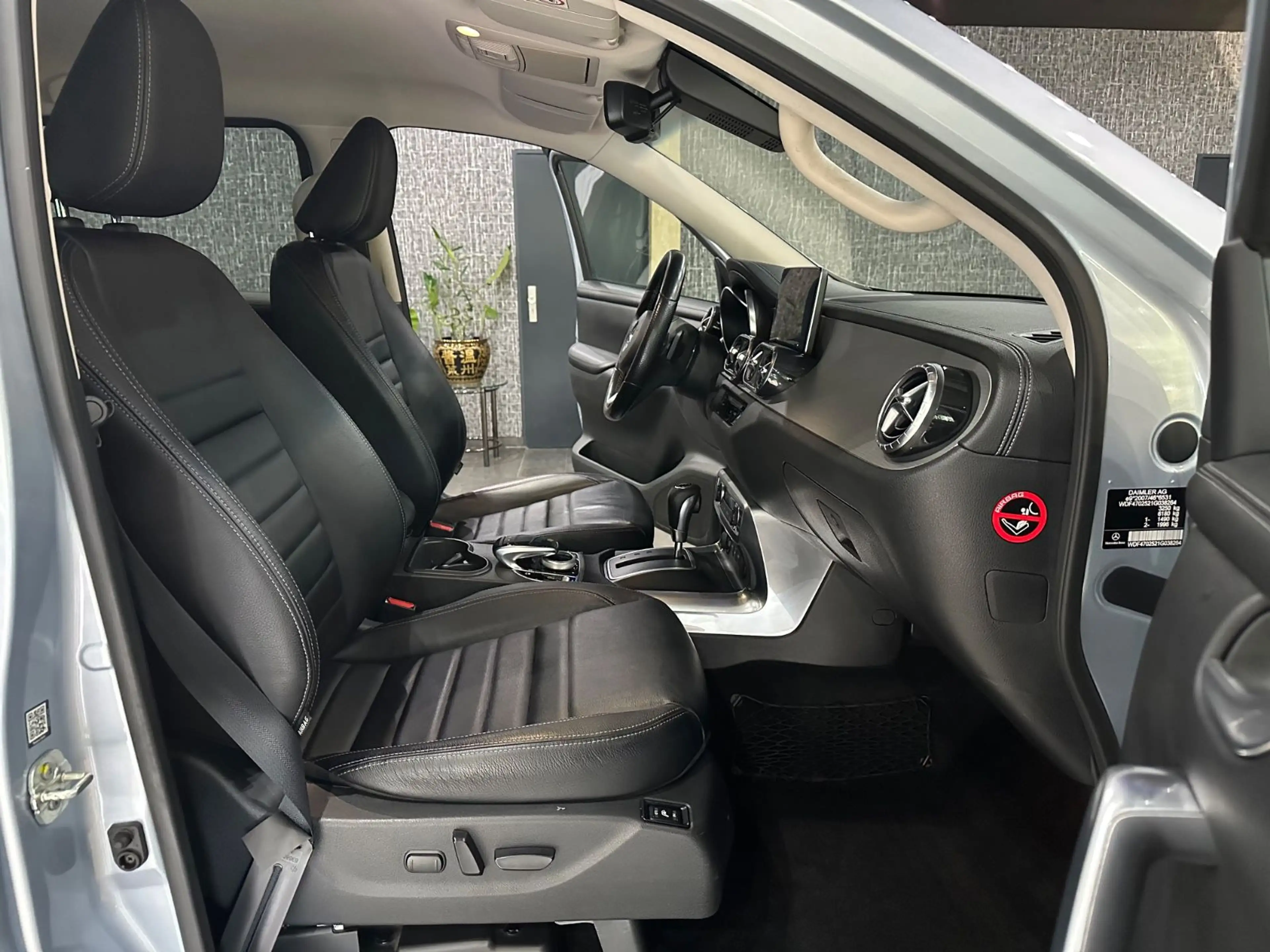 Mercedes-Benz X 350 d 4Matic Doppelkabine Edition Power /LEDER — photo 8