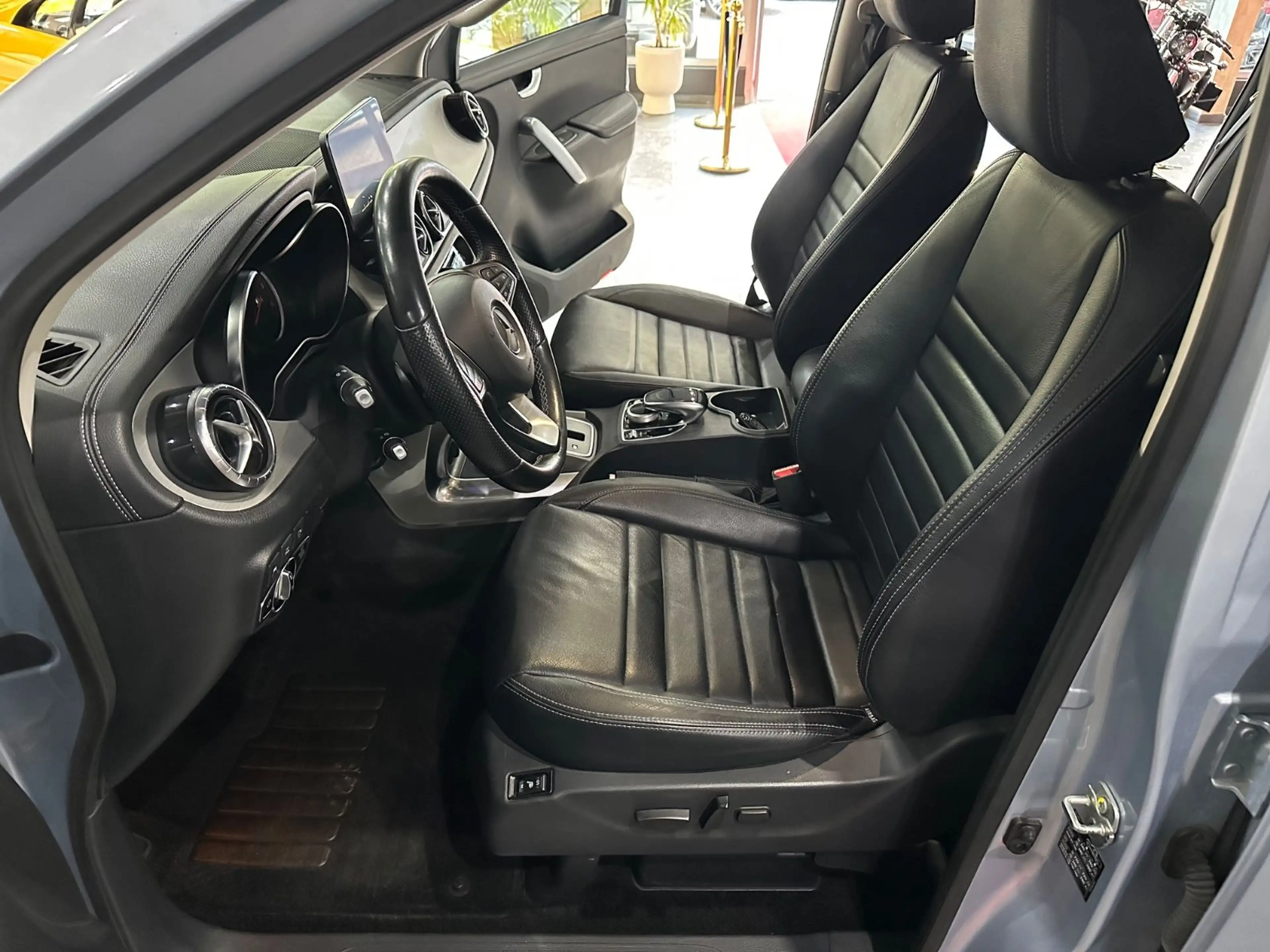 Mercedes-Benz X 350 d 4Matic Doppelkabine Edition Power /LEDER — photo 10