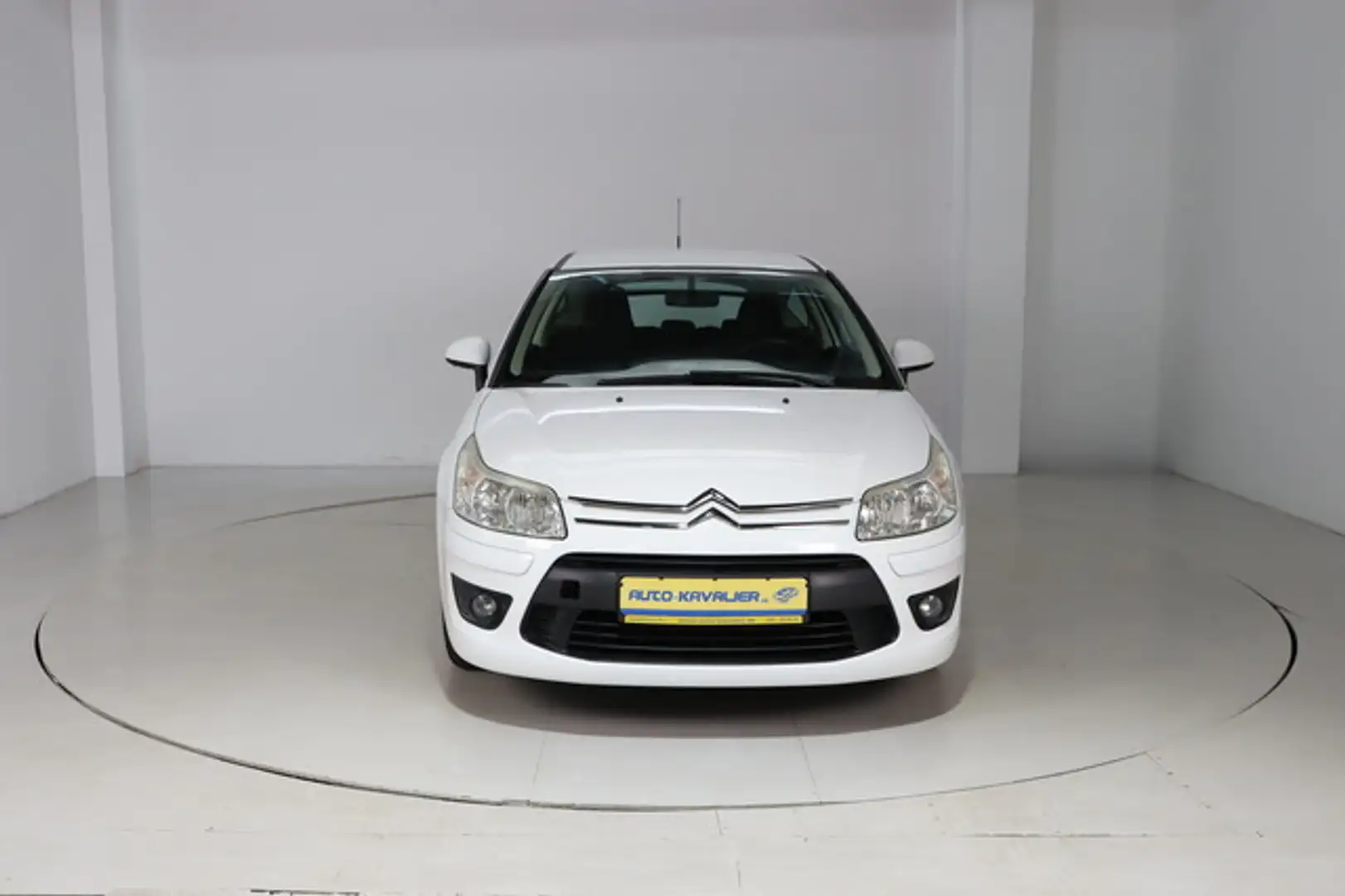 Citroen C4 1.4i 16V Advance Weiß - 2