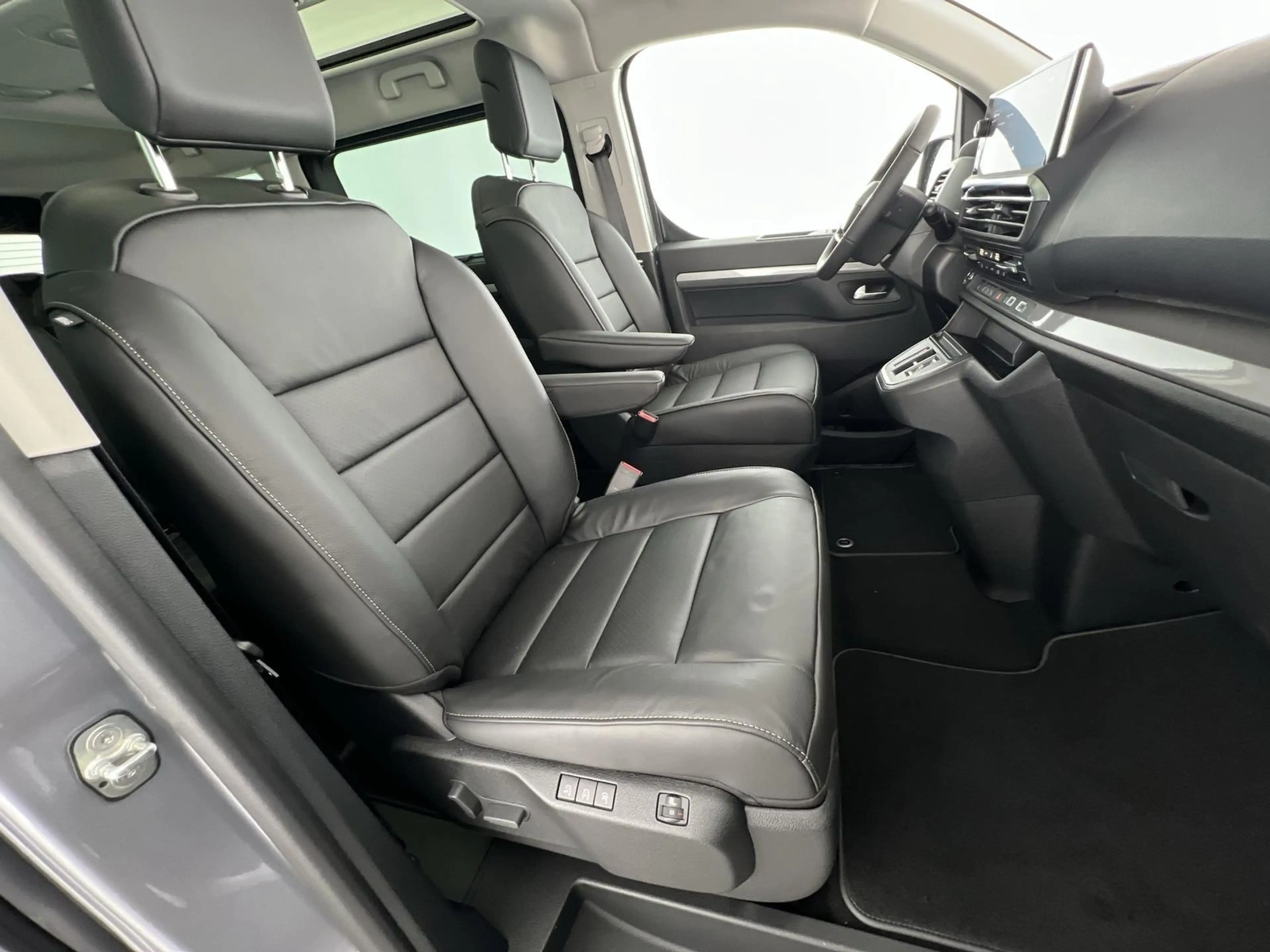 Citroen Spacetourer Max 2.0D*NAVI*RFK*SHZ*uvm — photo 9