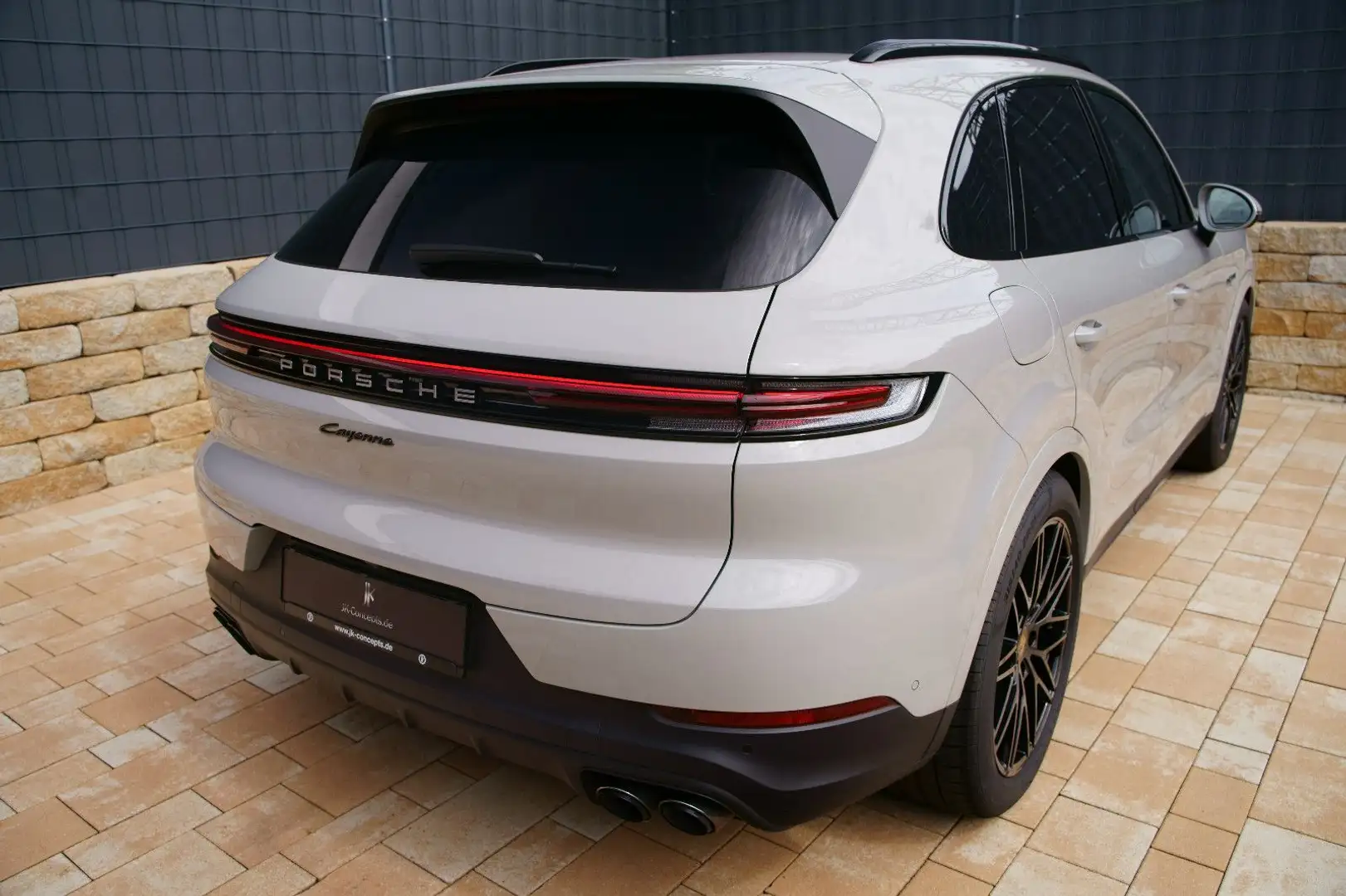 Porsche Cayenne E-Hybrid *SOFT*ACC*360*KEYLESS*MASSAGE Grau - 1