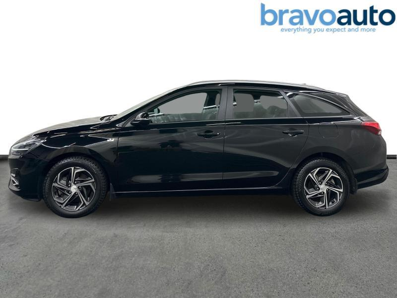 Hyundai i30 SW MHEV AT Comfort — photo 3
