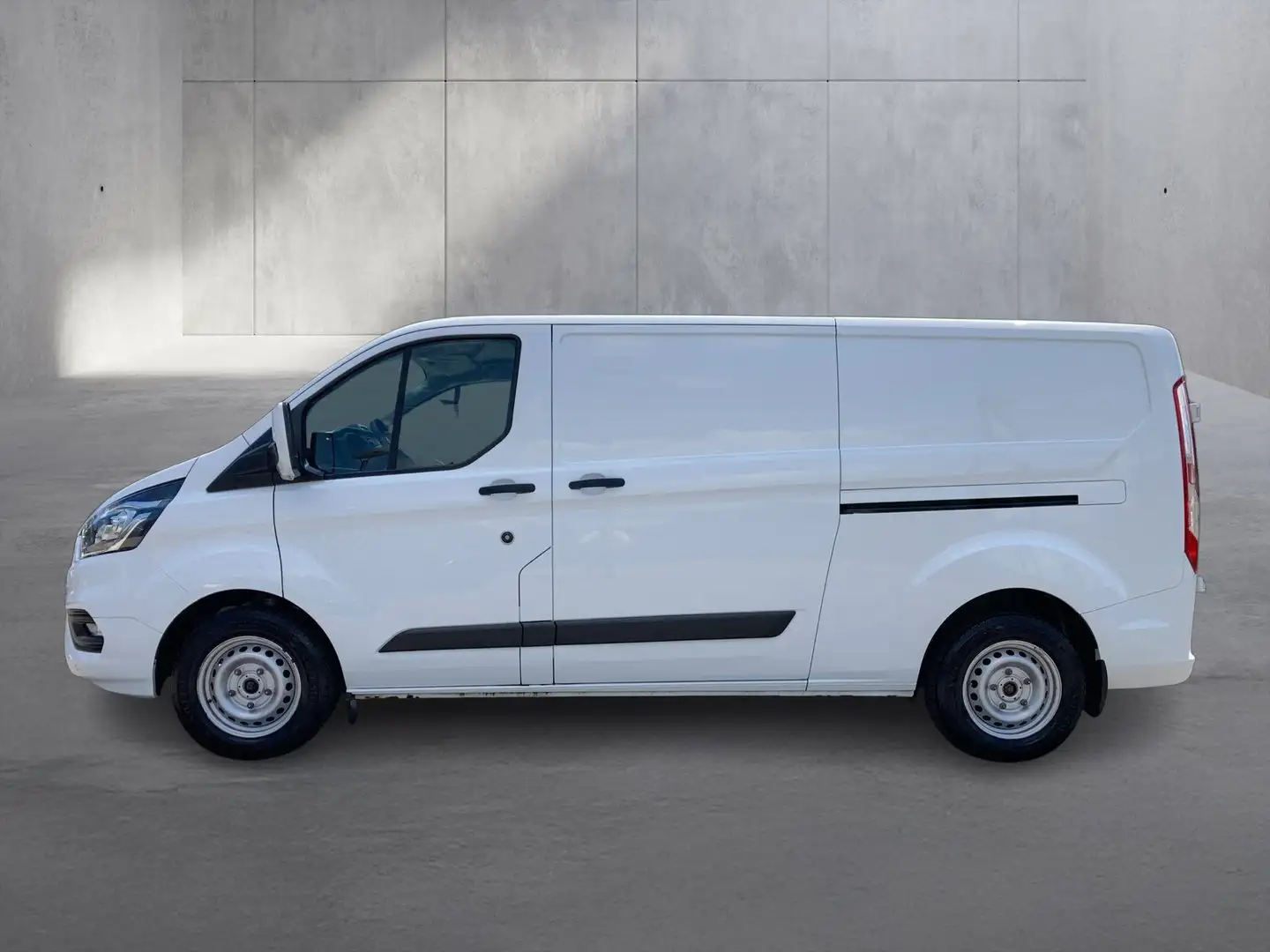 Ford Transit Custom Kasten 2,0 TDCi L1H1 300 Ambiente Weiß - 2