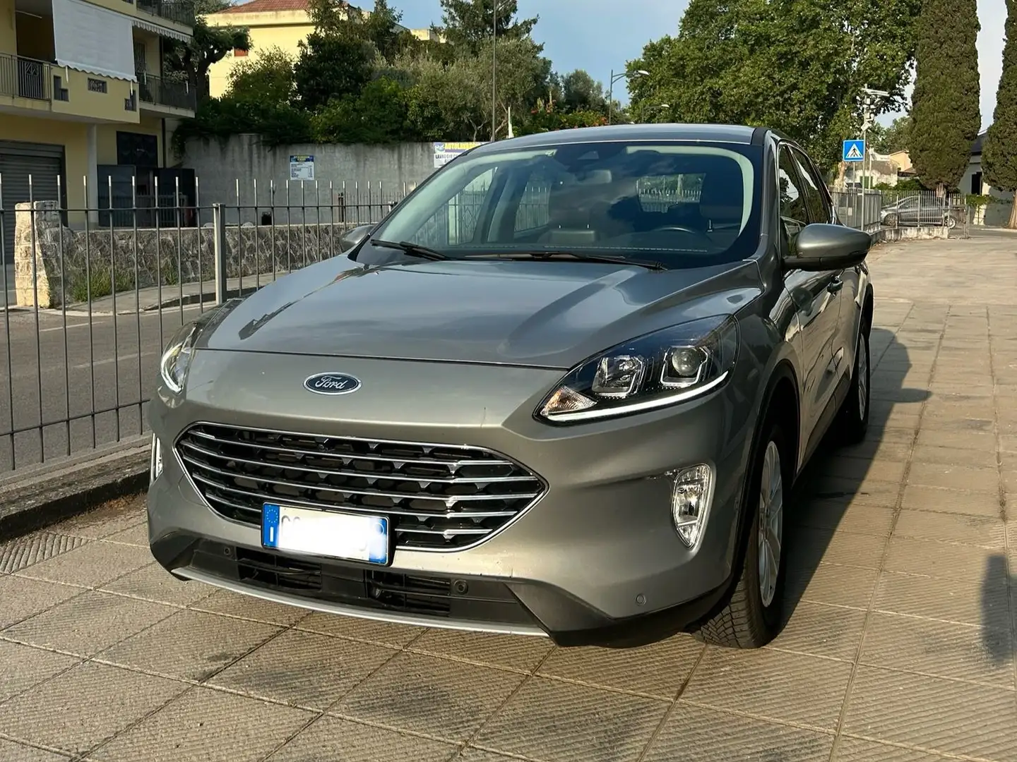 Ford Kuga Kuga 1.5 ecoblue Titanium X 2wd 120cv auto Grigio - 1