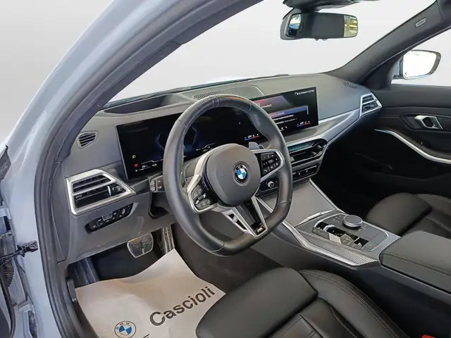 BMW 3 Series view 7