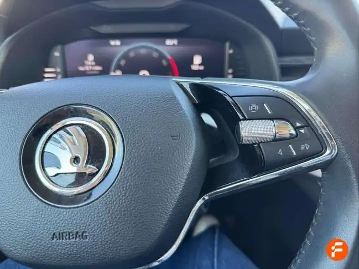 Škoda Kamiq 1.5 TSI Selection 2023, foto 16