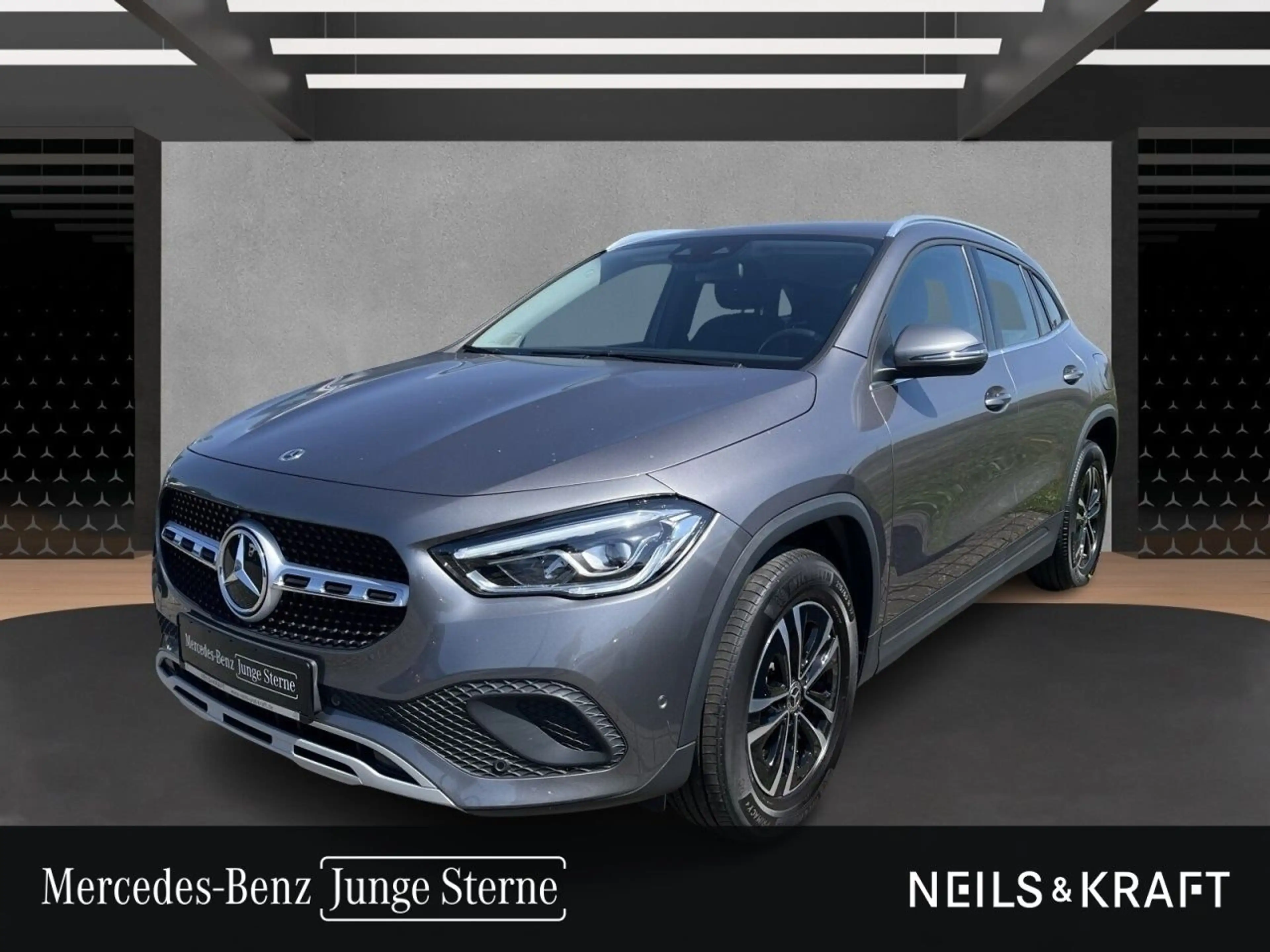Mercedes-Benz GLA 180 d STYLE+KAM+LED+NAVI+PDC+WIDE+SHZ