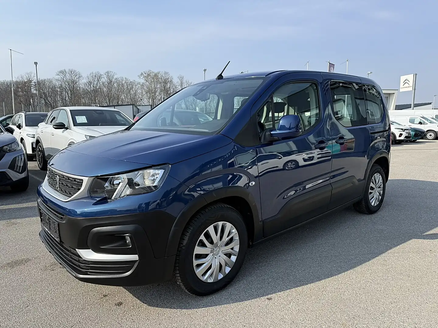 Peugeot Rifter 1,5 BlueHDI 100 S&S Active Blau - 2