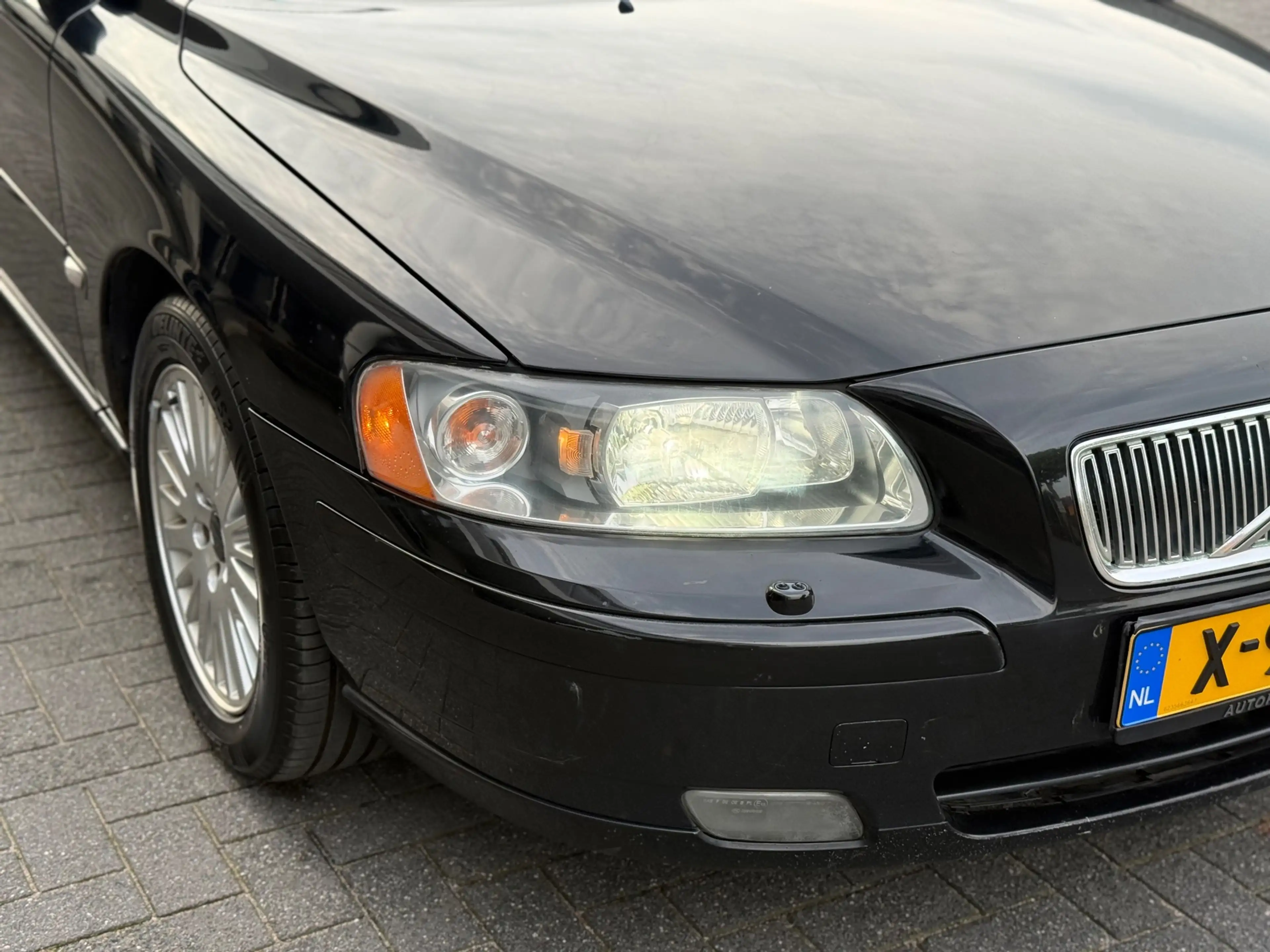 Volvo V70 2.5T Momentum AUTOMAAT LEDER/XENON/MEMORY! YOUNGTI — photo 7