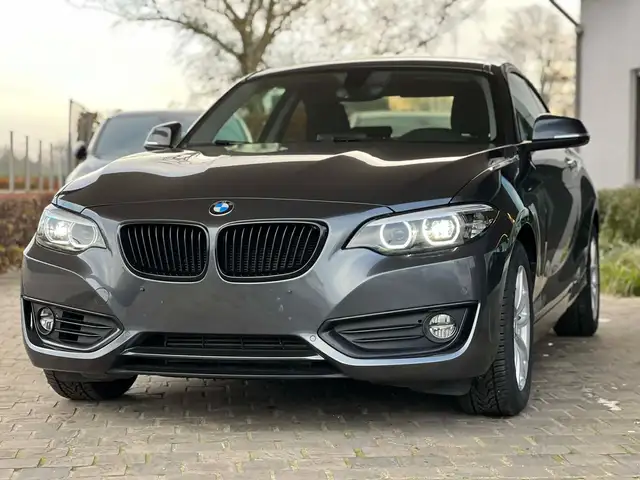 BMW 218