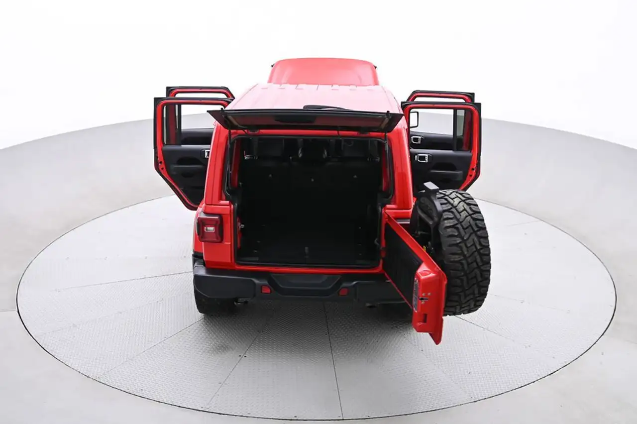 Jeep Wrangler снимка Jeep Wrangler