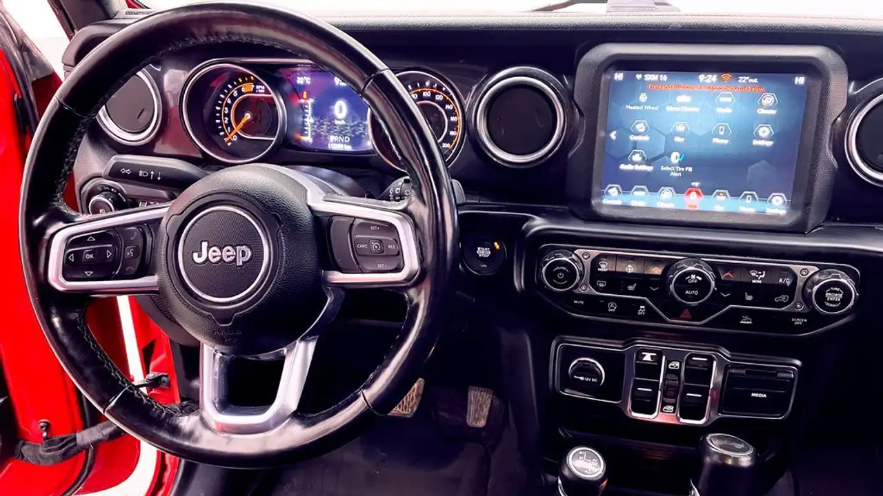 Jeep Wrangler снимка Jeep Wrangler