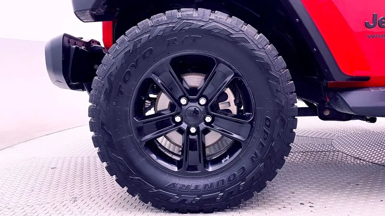 Jeep Wrangler снимка Jeep Wrangler