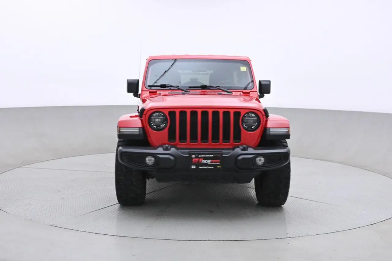 Jeep Wrangler снимка Jeep Wrangler