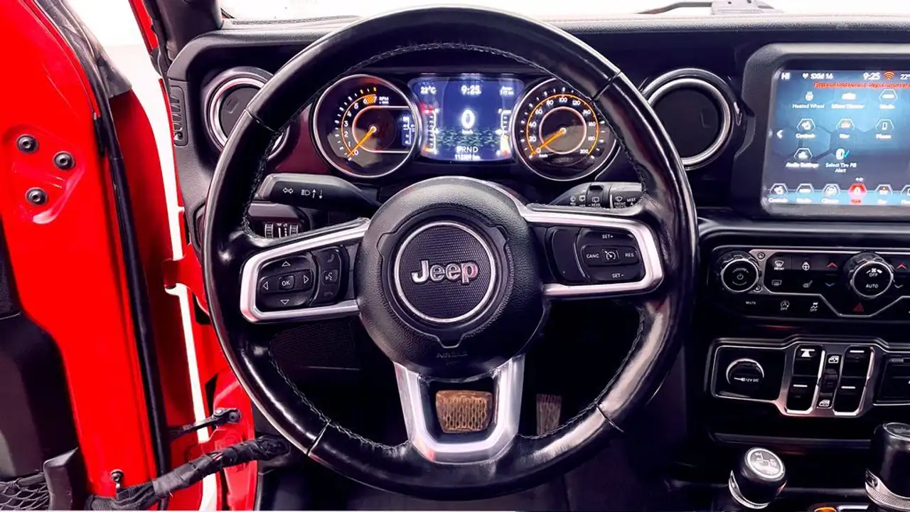 Jeep Wrangler снимка Jeep Wrangler