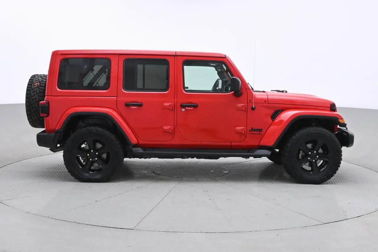 Jeep Wrangler снимка Jeep Wrangler