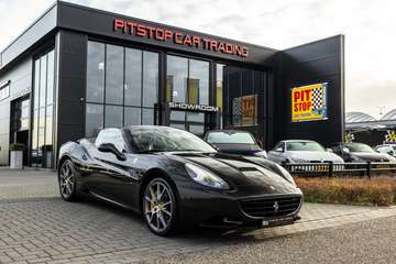 4.3 V8, Carbon Sportstoelen, NL auto, Ferrari serv