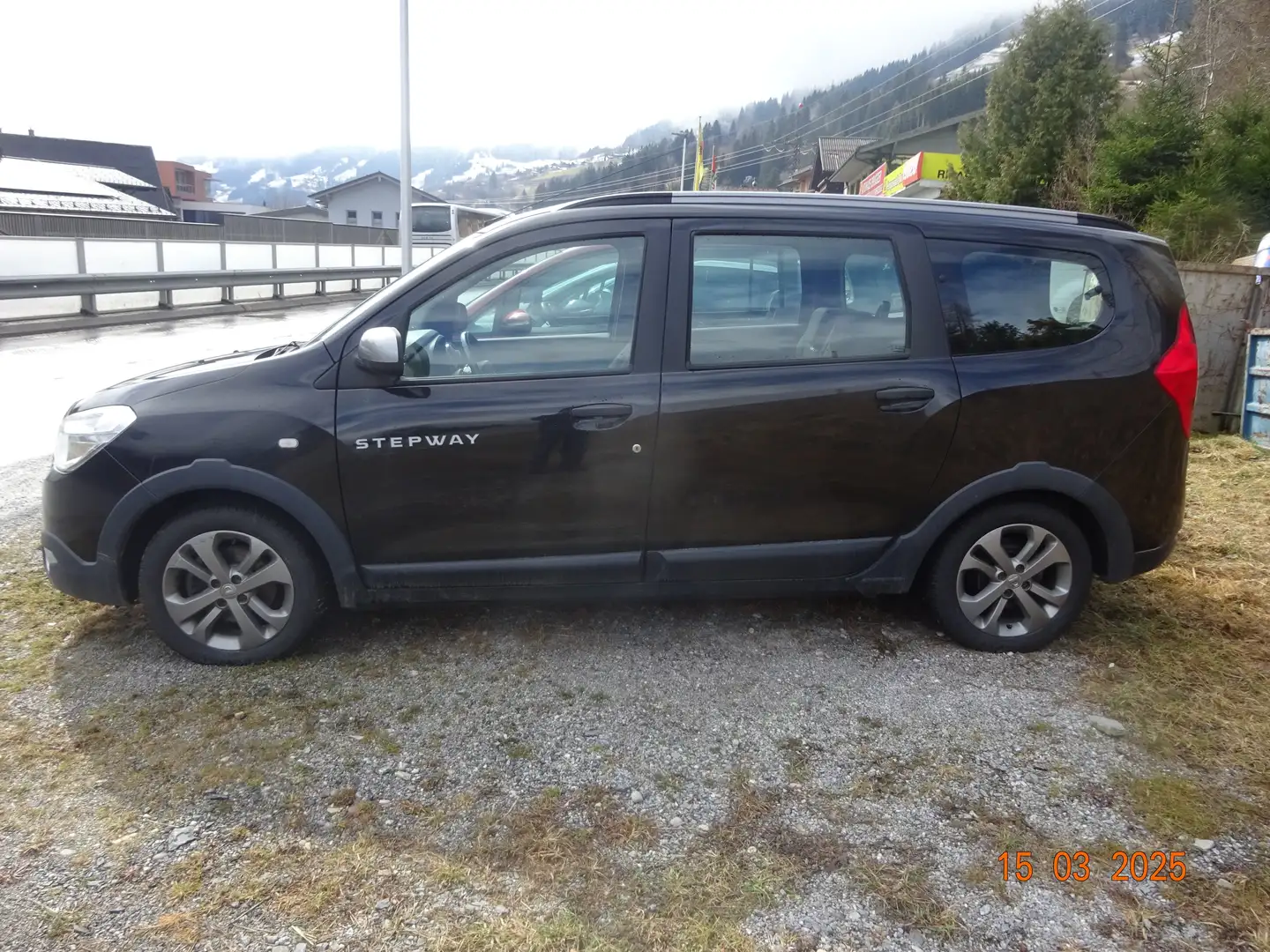 Dacia Lodgy 7-Sitzer, Stepway Schwarz - 1