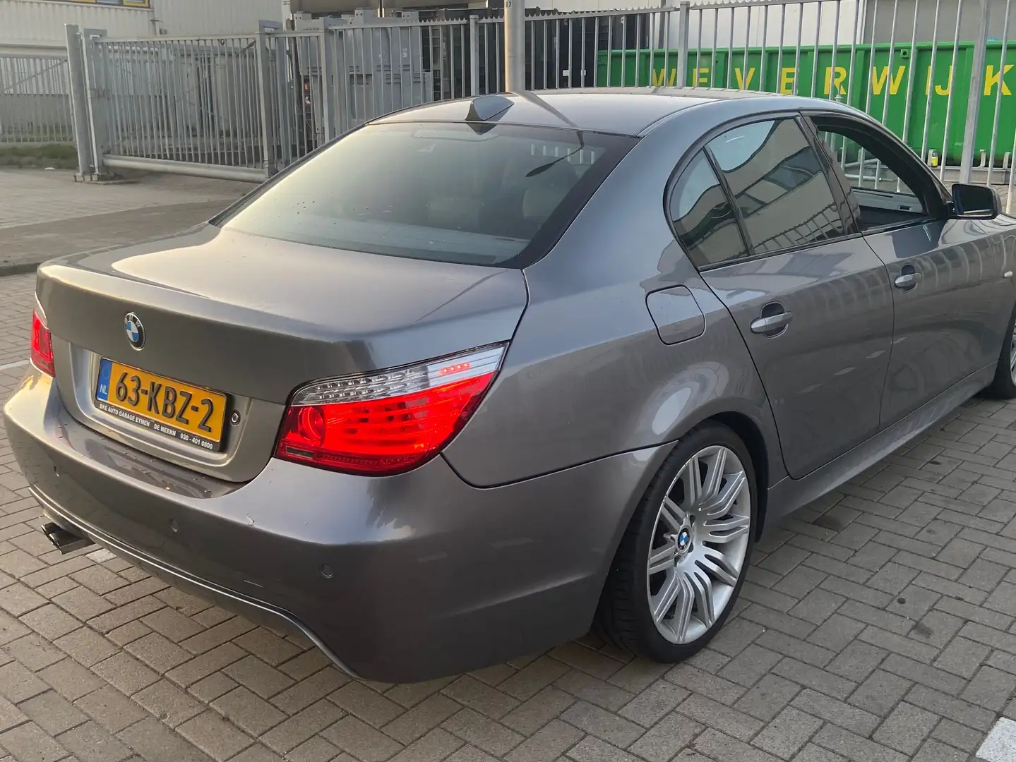 BMW 523 523 523i Business Line Grey - 1
