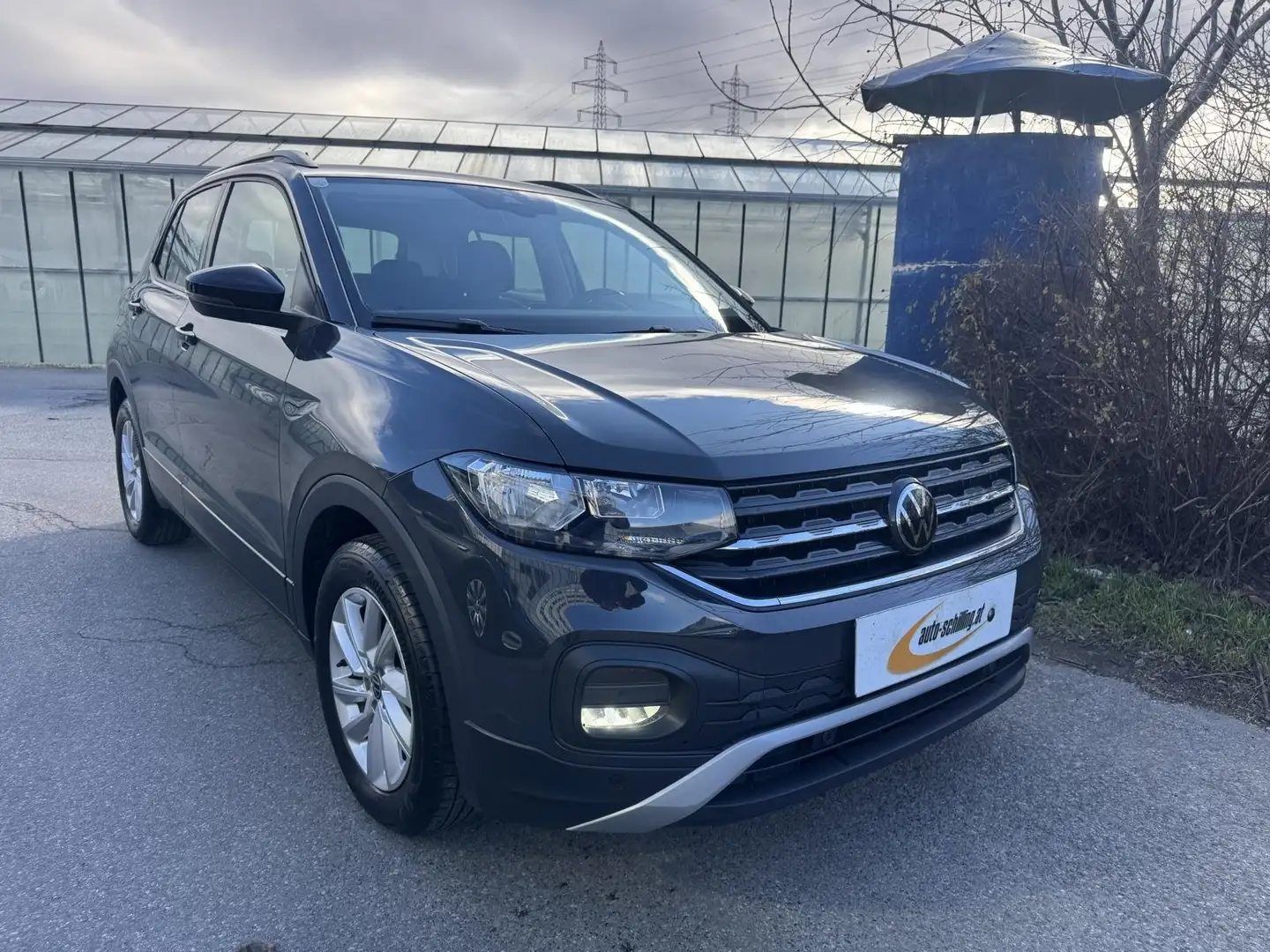 Volkswagen T-Cross Automatik SHZG CarPlay ACC 1.Besitz Grau - 1