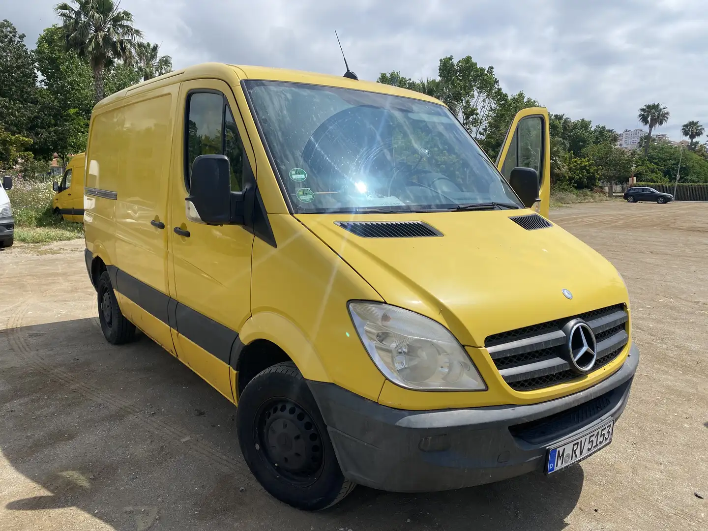 Mercedes-Benz Sprinter 212 D 901.462 - 2