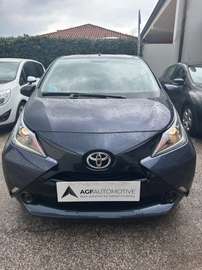 Aygo 5p 1.0 x-play my15