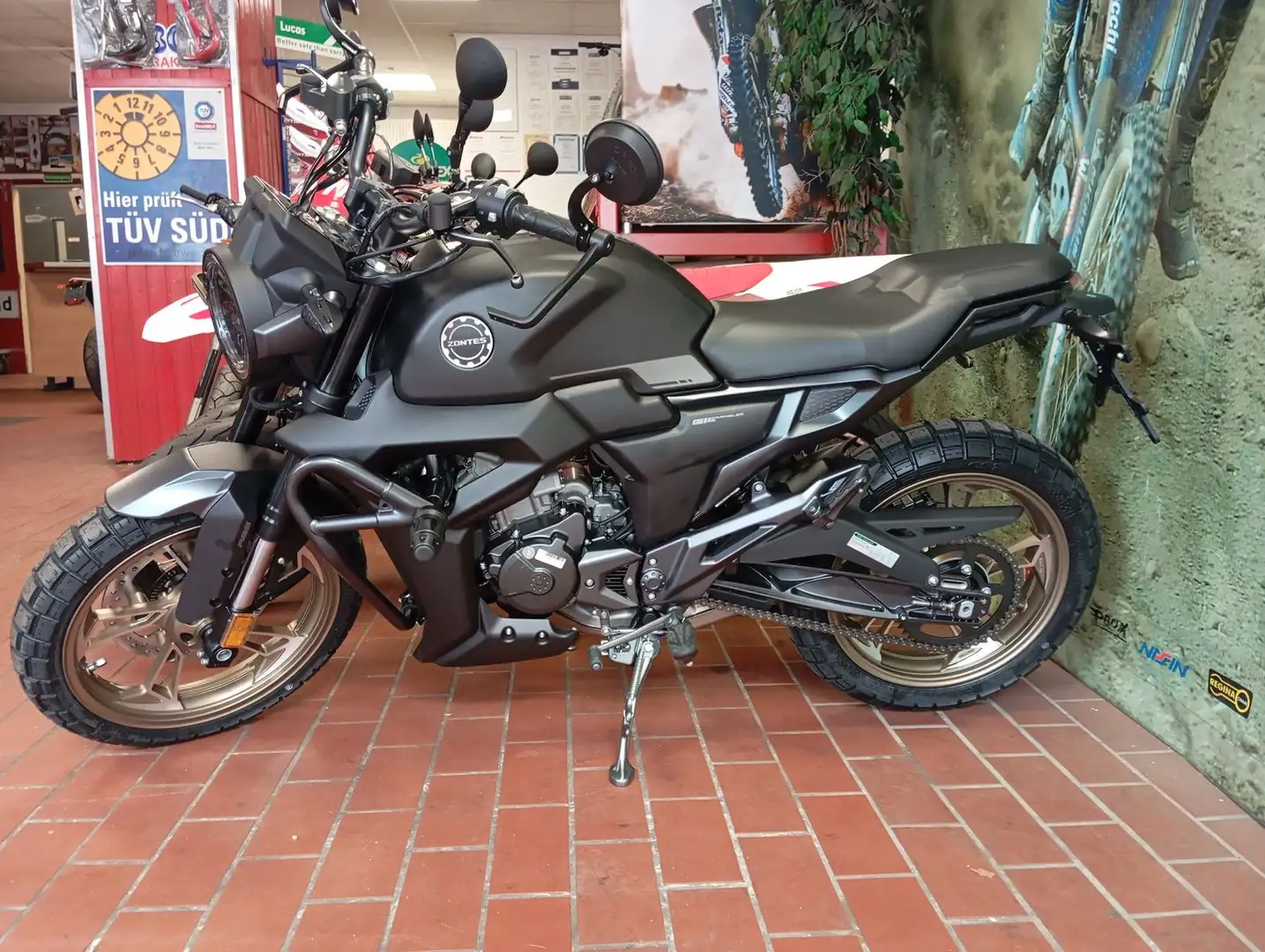 Zontes zt125 G1 schwarz gold Nero - 1