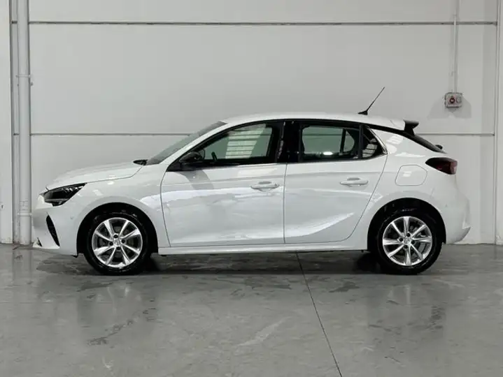 Opel Corsa 2022, foto 3