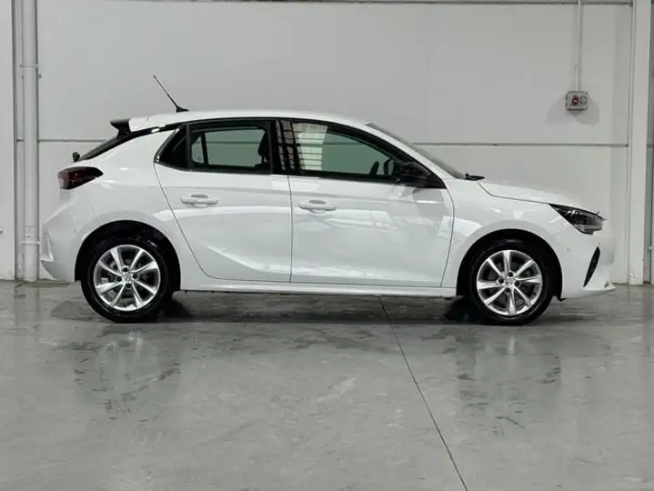 Opel Corsa 2022, foto 6