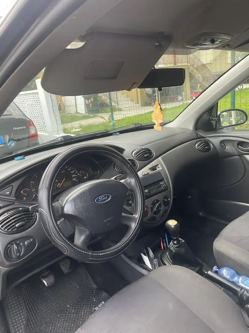 Ford Focus 5p 1.8 tdci Ambiente 100cv Argento - 2