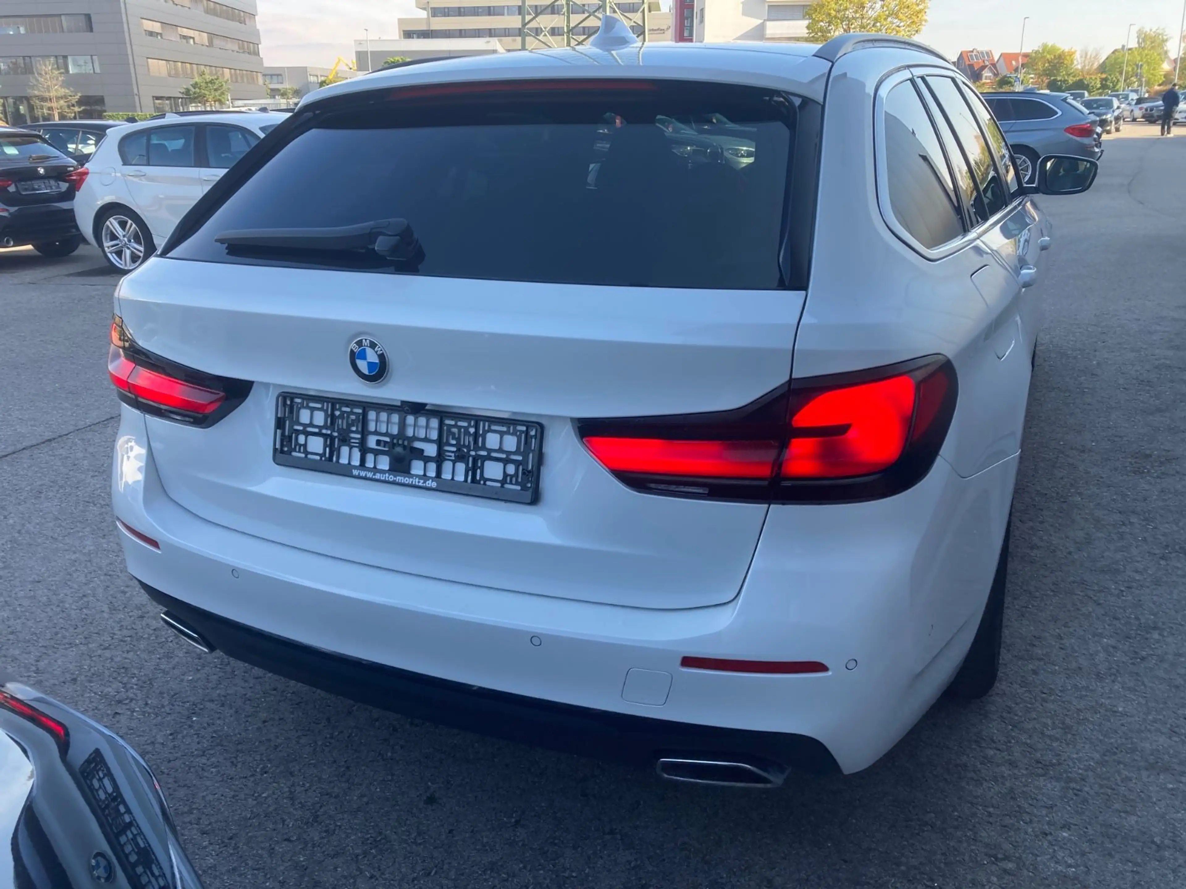 BMW 520 d Touring *DAB*WLAN*PDC* — photo 4