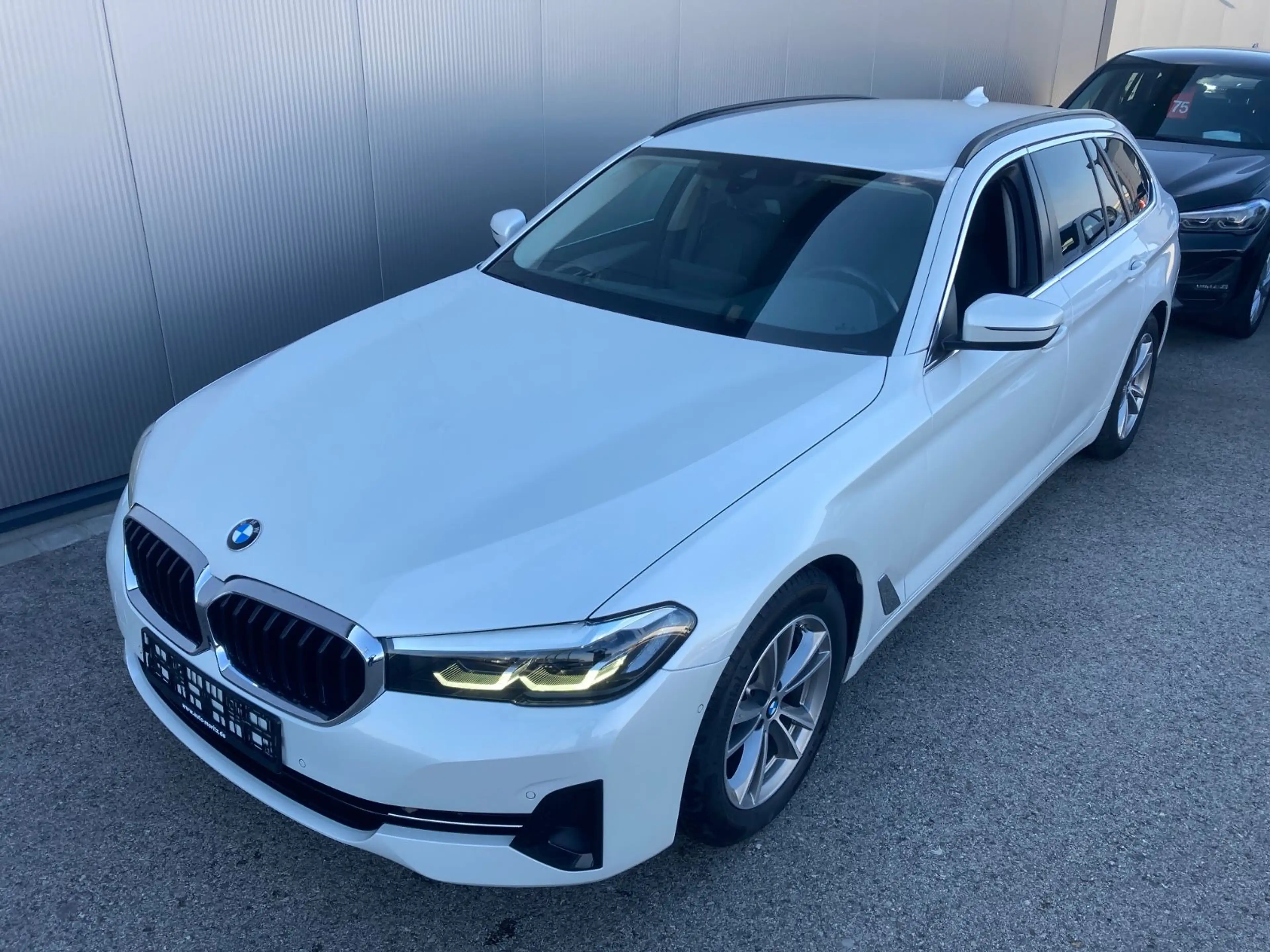BMW 520 d Touring *DAB*WLAN*PDC* — photo 8