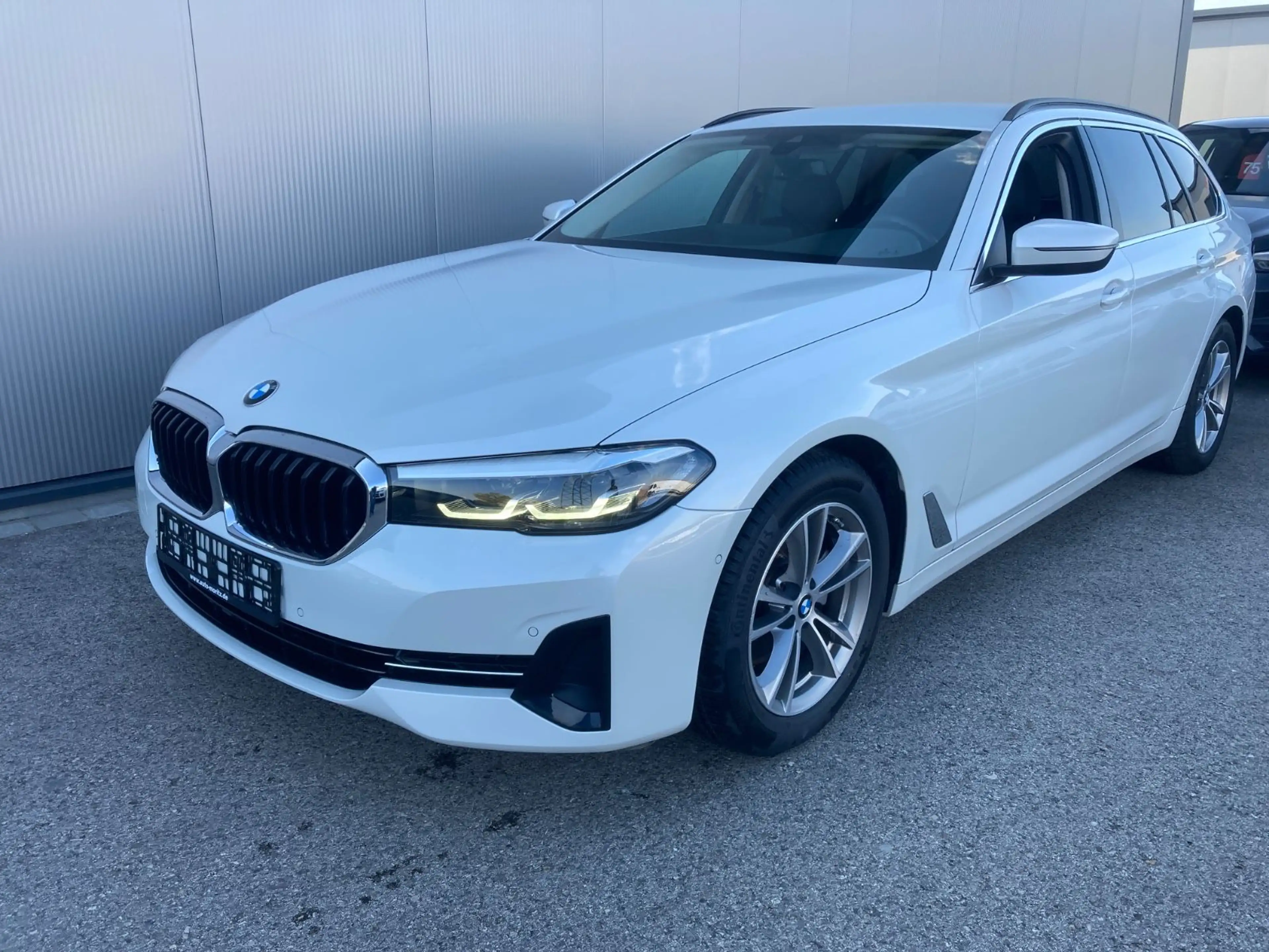 BMW 520 d Touring *DAB*WLAN*PDC*