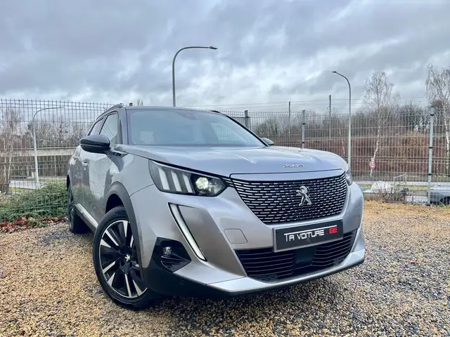 Peugeot e-2008 50 kWh GT Pack FULL-LED/COCKPIT3D/NAV/TOIT-OUVRANT