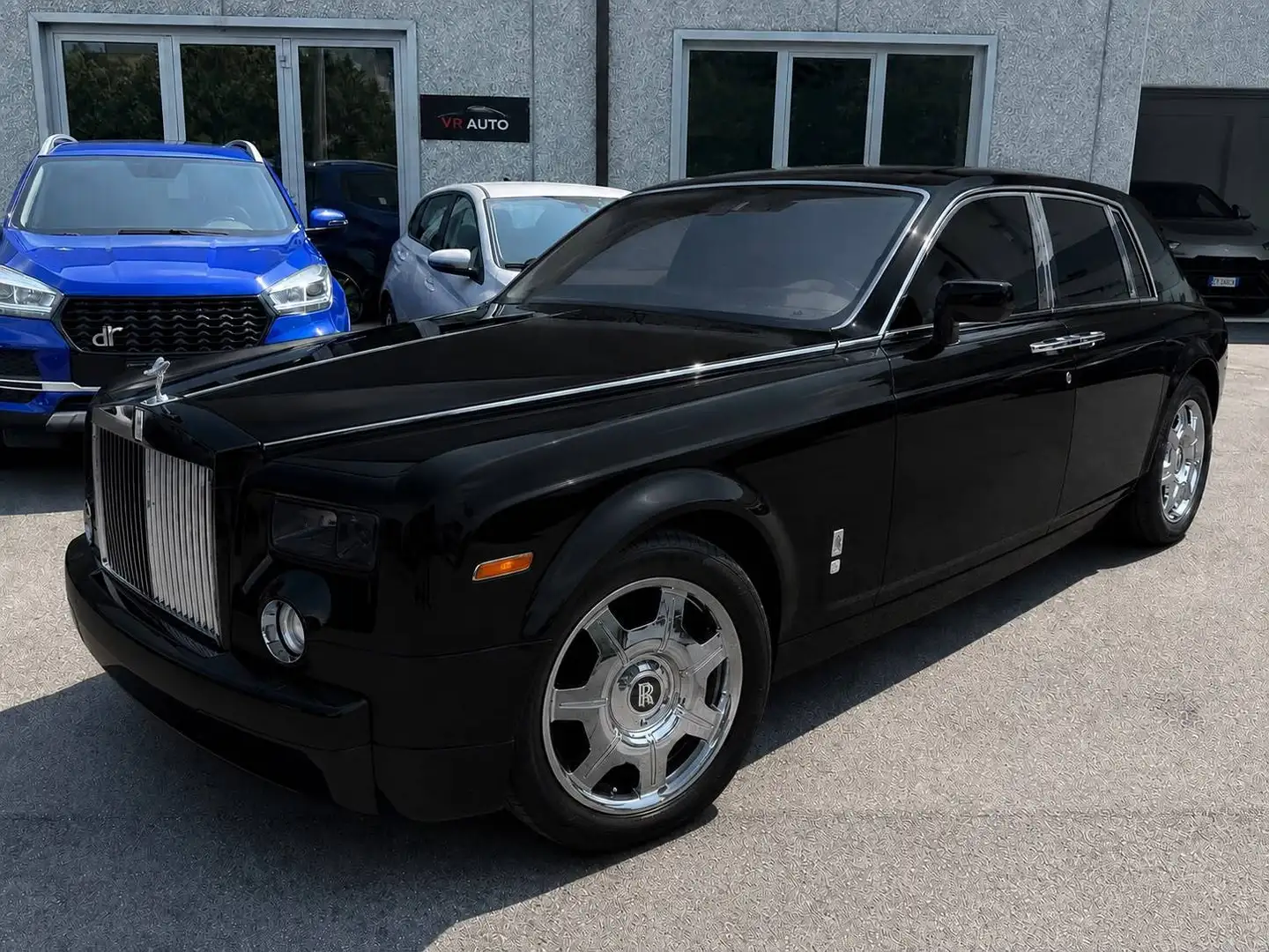Rolls-Royce Phantom 6.7 Schwarz - 1