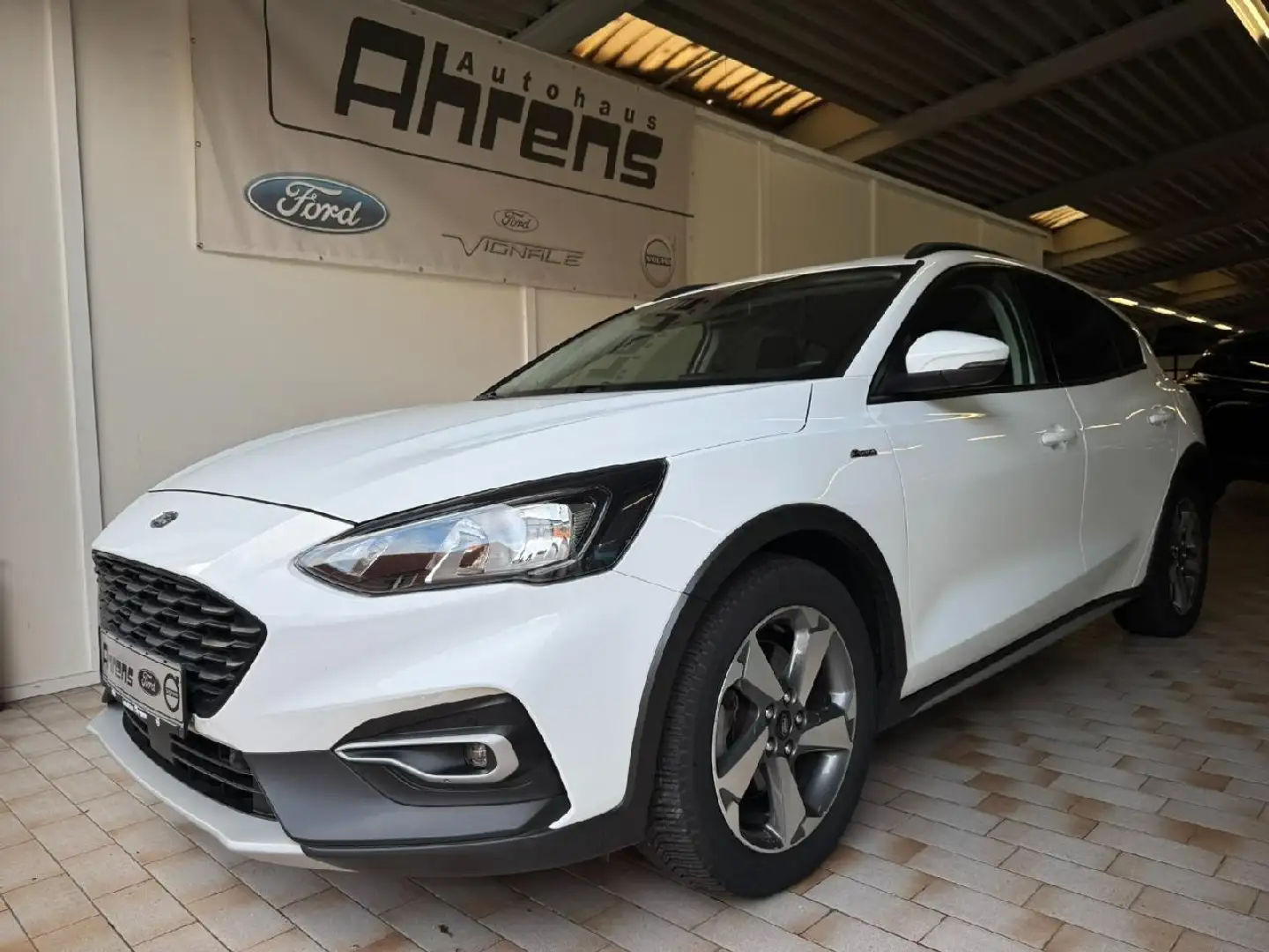 Ford Focus Active *GJR-SHZ-GRA* Blanc - 1