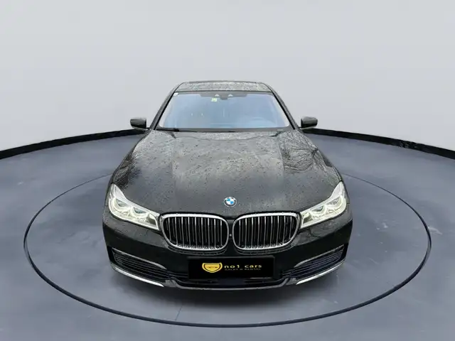 BMW 750 750Li xDrive INDIVIDUAL*/VOLL*