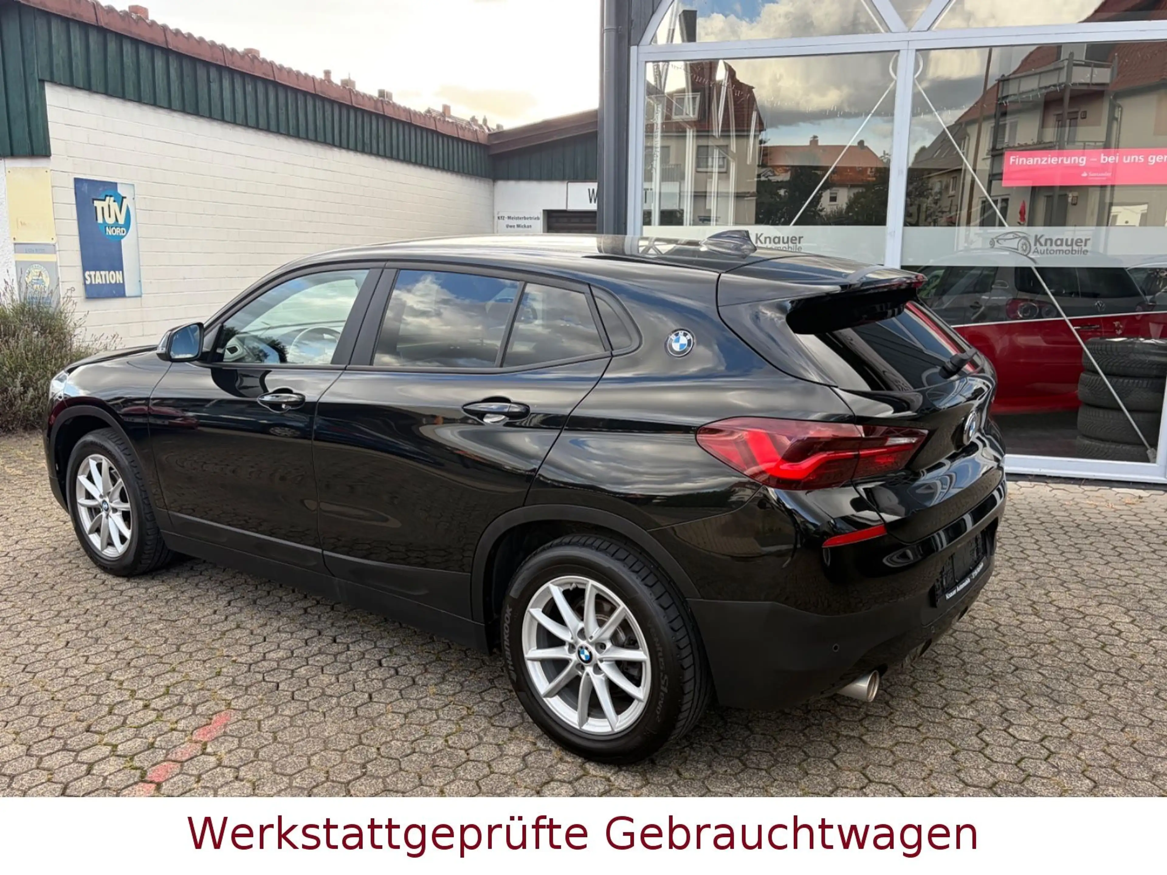 BMW X2 sDrive 18 i Advantage*LED*NAVI*SITZHEIZ*PDC* — photo 2