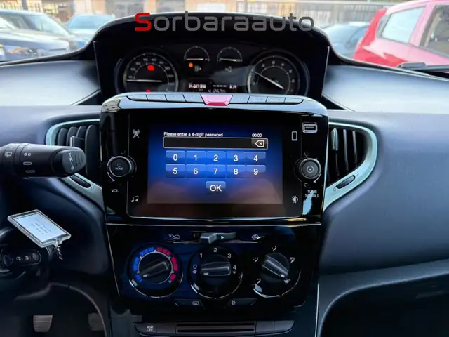 Lancia Ypsilon view 15
